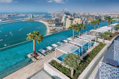 The Worlds Highest Infinity Pool Just Opened In Dubai With Jaw