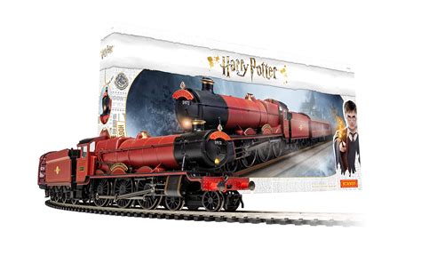 Buy Hornby Hobbies Warner Brothers Harry Potter Hogwarts Express