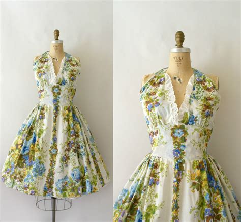 1970s Vintage Sundress 70s Floral Halter Neck Dress Summer Solstice