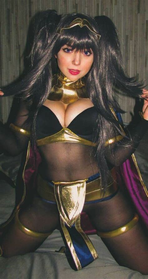 Cosplay X Anime On Twitter Tharja Cosplay By Serinide