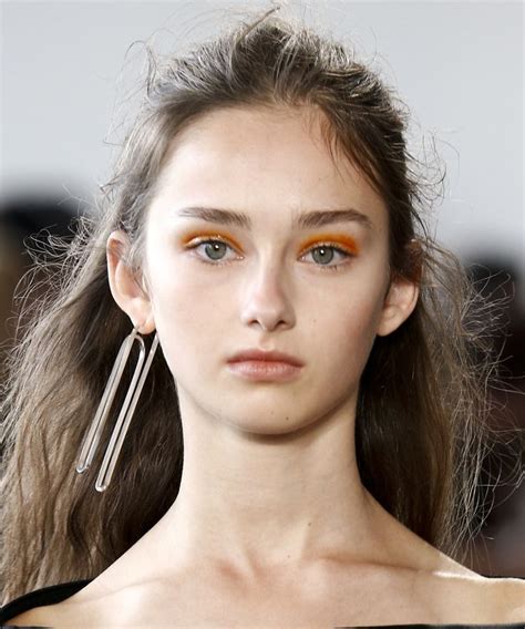 The Best Hair And Makeup Of New York Fashion Week Dujour Nyfw