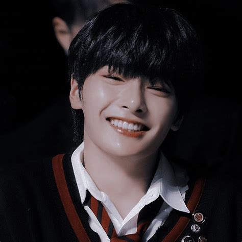 Dramatic pictures aesthetic kpop stray. DESC: i.n aesthetic icon ; jeongin aesthetic icon ; i.n ...