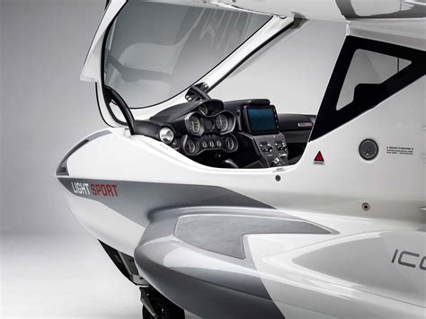Icon A5 Flying