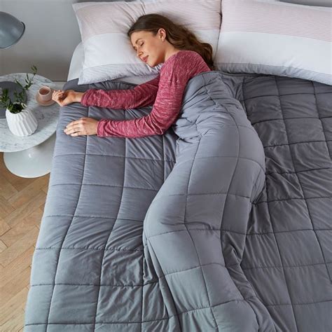 8 Best Weighted Blankets Remy Emma And More Tested