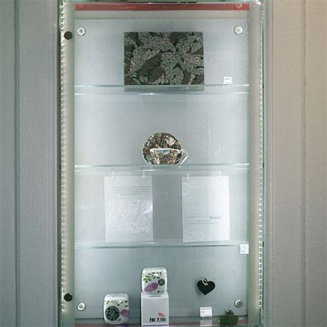 Contemporary Display Case Wfg002 Shopkit Wall Mounted Glass