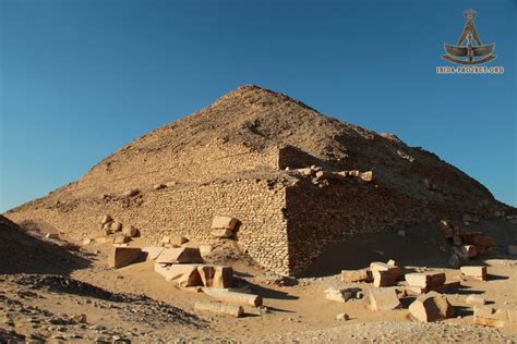Саккара Пирамида Пепи II