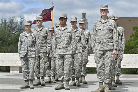 Ut Air Force Rotc Wins Team Of The Year The Daily Texan