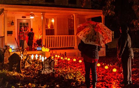 Should Your Kids Go Trick Or Treating In Cny During The Coronavirus