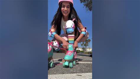 I Am Learning How To Roller Skate Hindi Priya Rollerskates Youtube