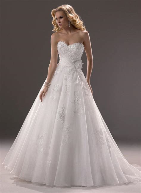 Strapless Sweetheart Lace Appliques Bow Sashes Bodice