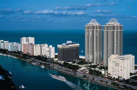 Semua foto pada background foto presiden dan website ini 100 gratis sebagai gantinya imbalannya biasanya kami dapat dari pembacaadalah ucapan terimakasih dengan cara. Miami Backgrounds HD | PixelsTalk.Net