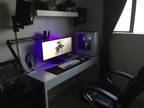 I Now Have An Ultrawide Bedroom Setup Gaming Desk