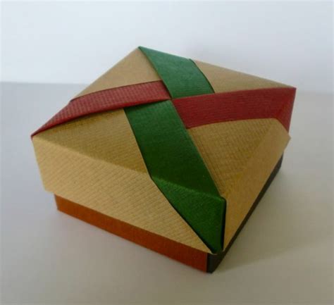 Es ist ausdrcklich untersagt, das pdf, ausdrucke des pdfs sowie daraus entstandene objekte. Box Origami Schachtel Anleitung Pdf : Schachteln basteln ...