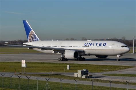 N798ua United Airlines Boeing 777 222er In München Am 07122015 Zum