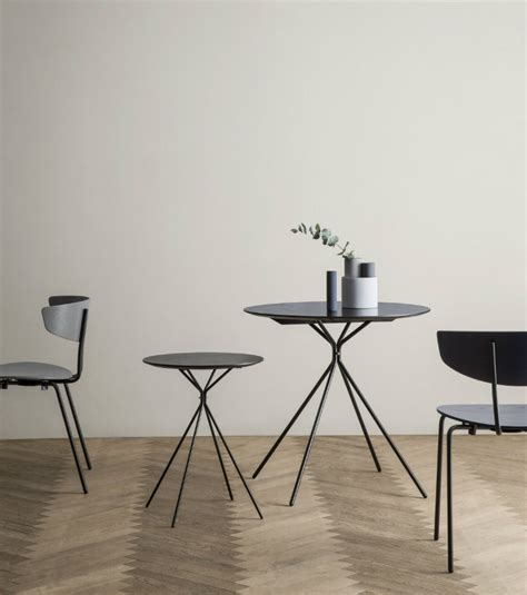 Another coffee table similar to privè in its low demeanor and far more minimalist in its appeal is the trendy glenn. Less Is More With These Minimalist Coffee And Side Tables ...