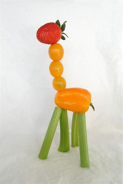How To Make An Edible Giraffe Fruit Animals Veggie Art Vegetable