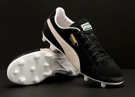 The puma suede came onto the scene in 1968 and has been influencing street style ever since with its legendary, classic style. Puma Future Suede 50 hyFG - Puma Black / Puma White | Football boots | Football shirt blog