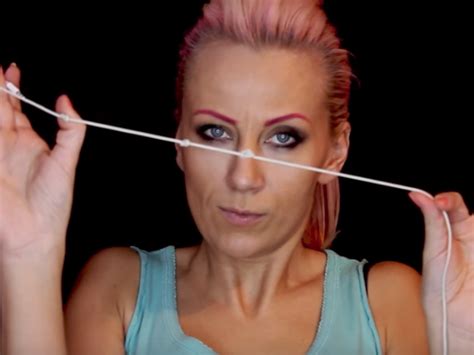 Woman Uses Makeup To Turn Her Body Into Optical Illusions