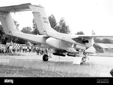 Ov 1 Black and White Stock Photos & Images - Alamy