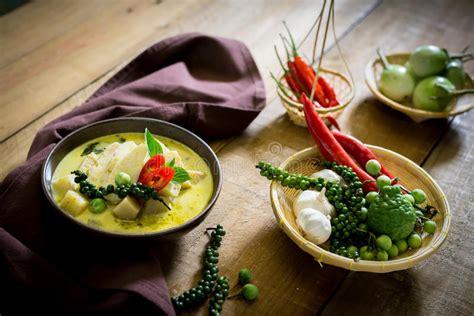 Stir in the onion, bell pepper, lemon zest, coconut milk, fish sauce, and lemon juice; Spicy Hot Chicken Green Curry With Coconut Milk Soup In ...