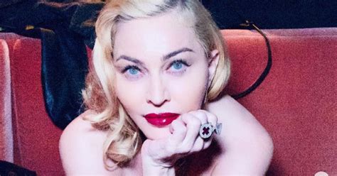 Did Madonna Get Cosmetic Surgery The Pop Singer Looks Unrecognizable
