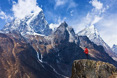 Mount Everest Is Reopening To Trekkers As Nepal Resumes Tourism Lonely Planet