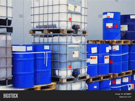 Barrel On Pallet Image And Photo Free Trial Bigstock