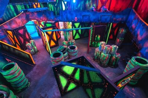 How much does it cost to get into main event? What are some great places to play laser tag in Mumbai and ...