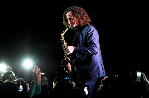 Kenny G Riles Chinese Government With Appearance At Hong Kong Protest