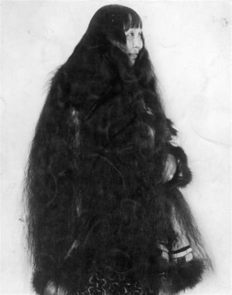 Inuit Woman Long Hair Styles Extremely Long Hair Vintage Hairstyles