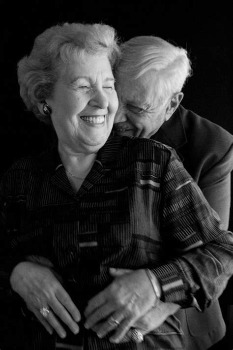 35 Photos Of Cute Old Couples That Will Give You The Ultimate Cute Old Couples Older Couples