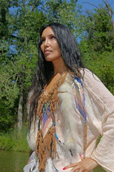 Native Model Actress Junal Gerlach Junal Is Raising Money To Go To Pine Ridge Sd And Distribute