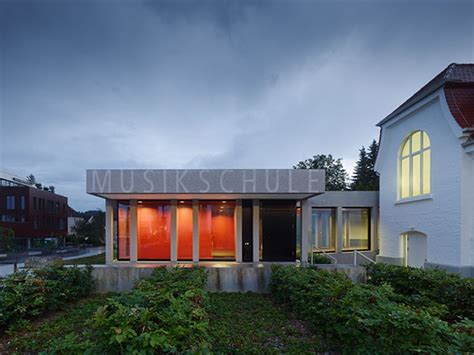 Die adresse des architekten alexander klumpp lautet Musikschule Ebersbach | Klumpp + Klumpp Architekten BDA, Stuttgart