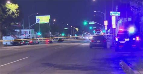 East La Shooting Leaves Man Dead Cbs Los Angeles