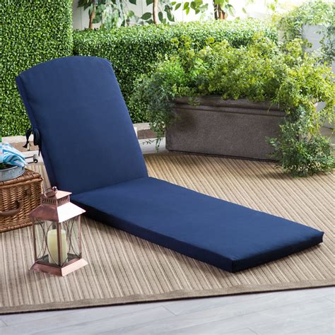 These chairs are crafted with teak wood. cojín tumbona a medida tela acrílica 100% NO impermeable ...