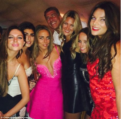 We did not find results for: Chloe Green parties with friends before going beach serene ...