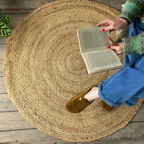 100 Sustainable Jute Round Rug Available In Four Sizes