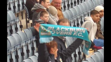 Blackburn Rovers V Blackpoolfemale Blackburn Fan Entertains The Fans Youtube