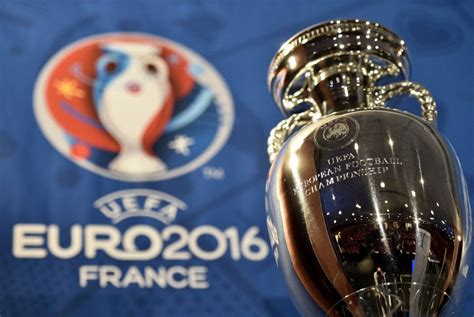 Ergebnisse, spielpläne, news & kommentare von der euro 2016 in frankreich. Alle Fußball Europameister | Fussball EM 2016