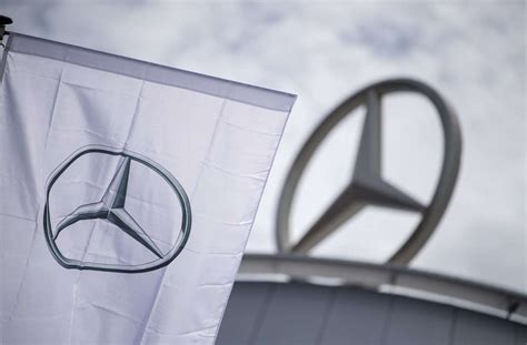 Mercedes Benz Im Ersten Quartal Stuttgarter Autobauer Schneidet Besser