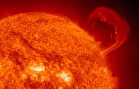 Why Is The Suns Atmosphere Much Hotter Than Its Surface Science News