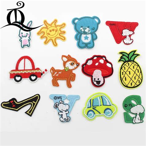 Hot 1pcs Mixed Patches For Clothing Iron On Embroidered Appliques Diy