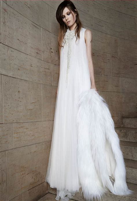 The 2022 Wedding Dress Trends You Should Know About Vera Wang Bridal