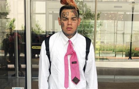 Rapper Tekashi 6ix9ines Bodyguard Shot Just Hours After Sentencing In