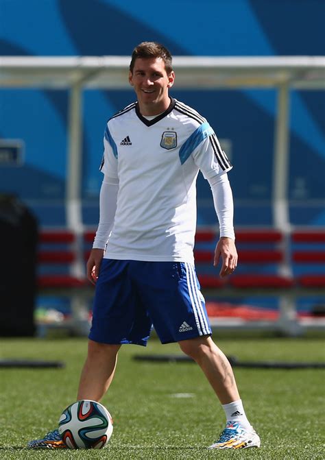 Lionel Messi Photos Argentina Training Session 7866 Of 13413 Zimbio