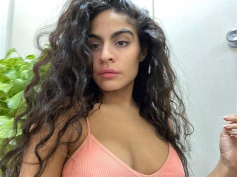 Jessie Reyez Nude Pictures Are An Appeal For Her Fans The Viraler