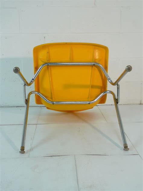 Buy plastic modern dining chairs and get the best deals at the lowest prices on ebay! Yellow Plastic Mid Century Modern Eames Era 60's Chair ...