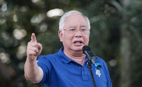 info kwsp terus melindungi simpanan ahli walaupun dilanda krisis sepanjang tahun 2020. 'Duit KWSP, Duit Rakyat'- Najib | Sabah Post