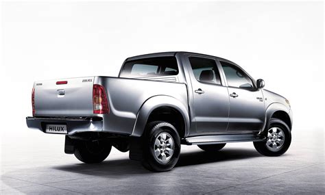 Toyota Hilux 2005 Pictures And Information