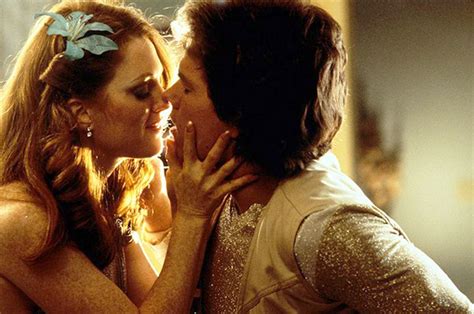 From “boogie Nights” To “the Hudsucker Proxy” Non Rom Coms To Watch On